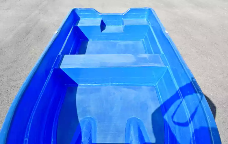 Стеклопластиковая лодка Neman-340 (тримаран) в Энгельсе