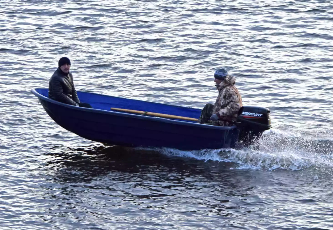 Стеклопластиковая лодка Neman-340 (тримаран) в Энгельсе