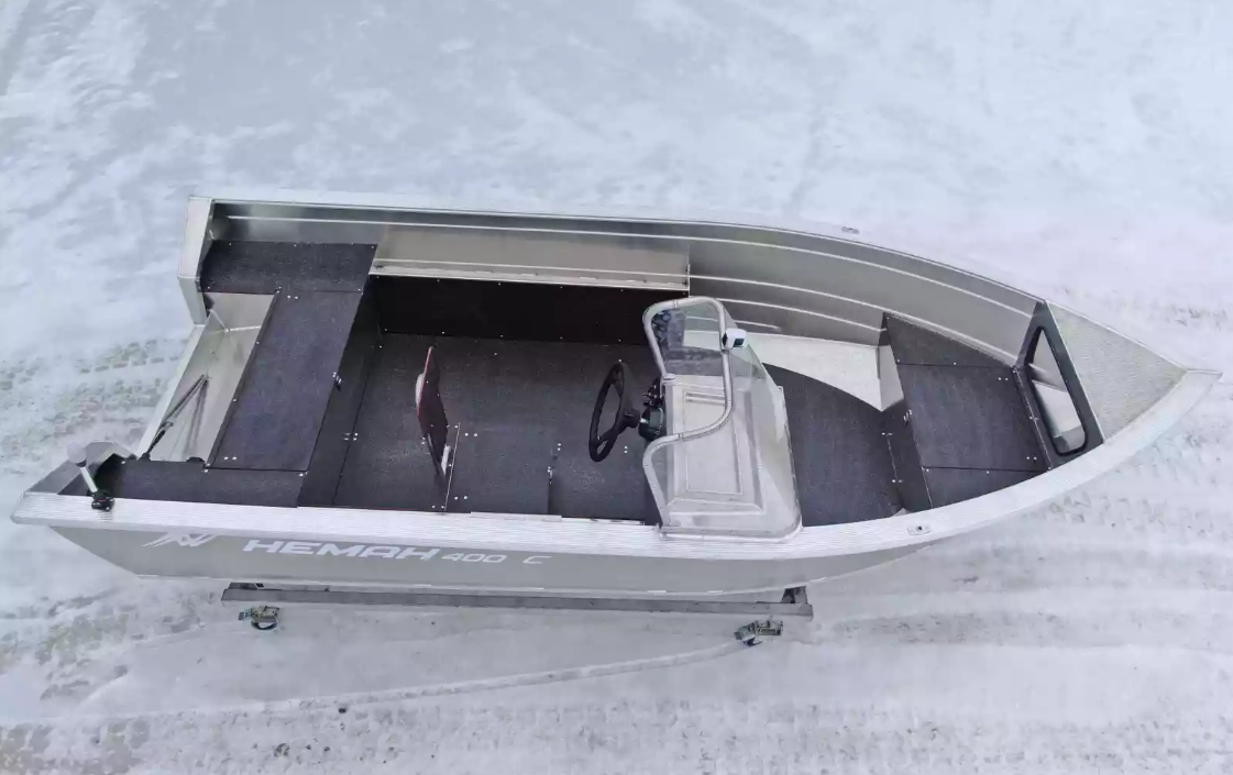 Алюминиевая лодка Неман-400 С в Энгельсе