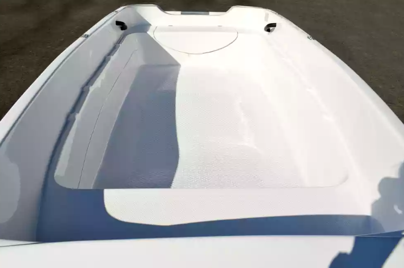 Стеклопластиковая лодка Пингвин (тримаран) в Энгельсе