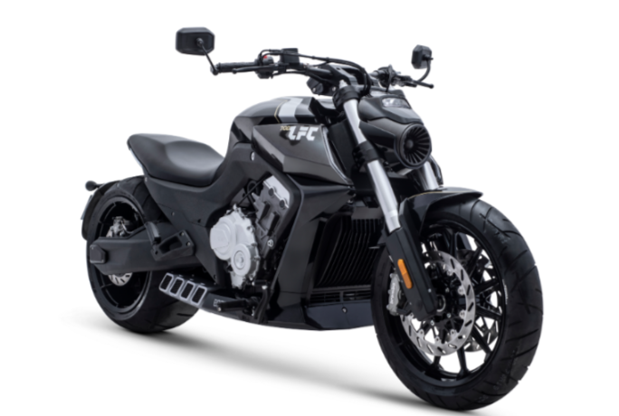 Мотоцикл Benda LFC 700 в Энгельсе