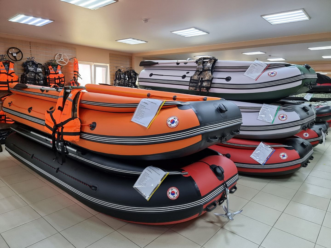 Лодка MISHIMO FAMILY LITE DF 390 в Энгельсе