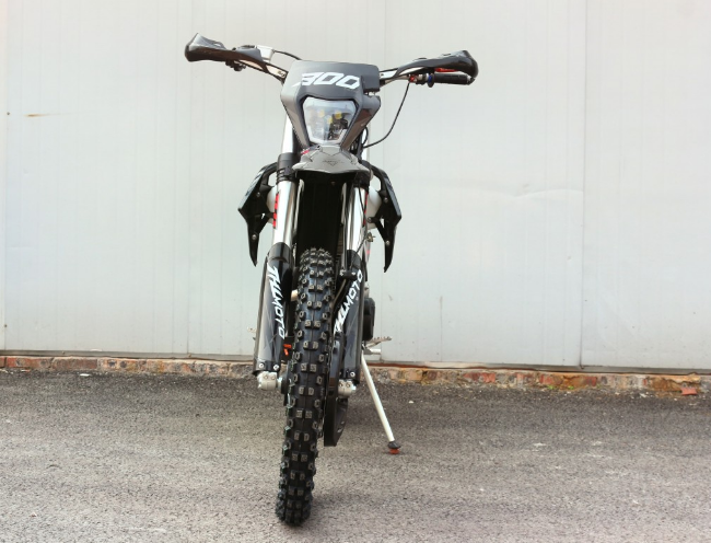 Мотоцикл JHLMOTO JHL Z3+ CB300 (175FMM) в Энгельсе