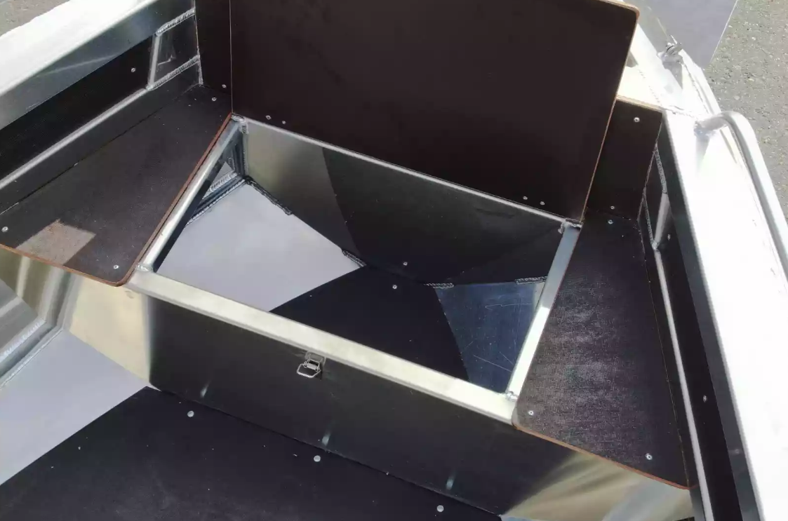 Алюминиевая лодка  Неман-480 Р в Энгельсе