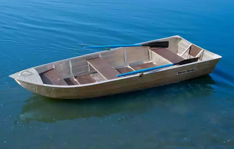 Алюминиевая лодка Вятка-Профи 32 в Энгельсе