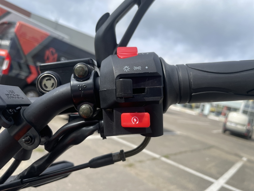 Мопед PROMAX CB150R (49) в Энгельсе