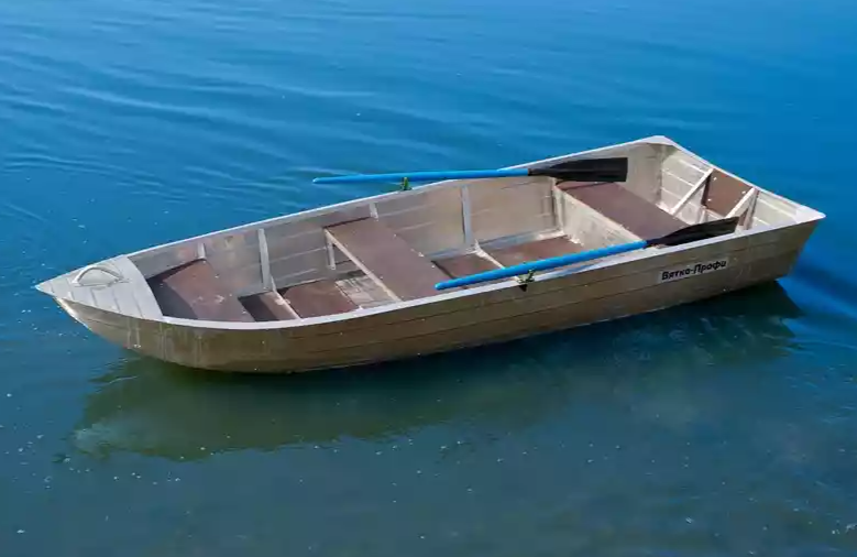Алюминиевая лодка Вятка-Профи 37 в Энгельсе