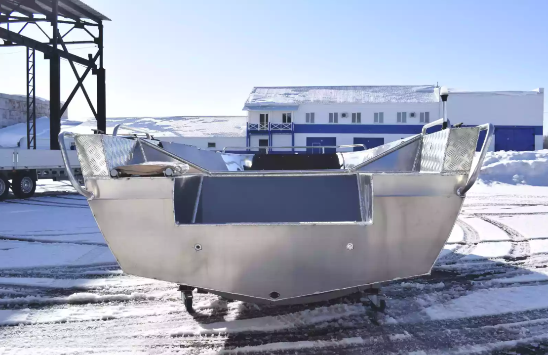 Алюминиевая лодка Неман-500 P в Энгельсе