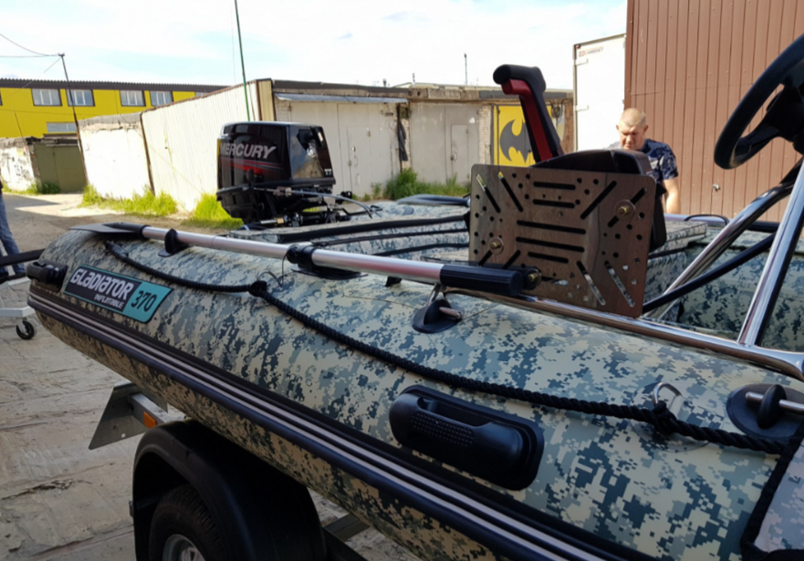 НАДУВНАЯ ЛОДКА GLADIATOR C370AL в Энгельсе