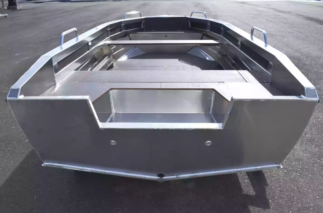 Алюминиевая лодка  Неман-480 Р в Энгельсе