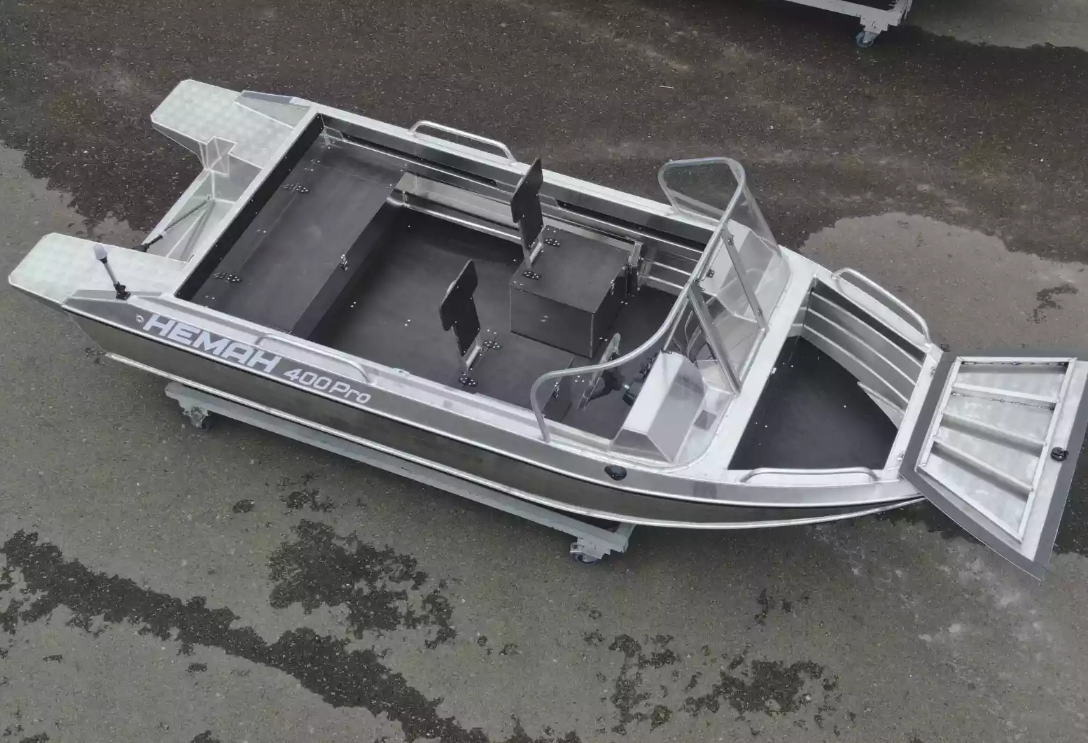 Алюминиевая лодка  Neman-400 PRO в Энгельсе