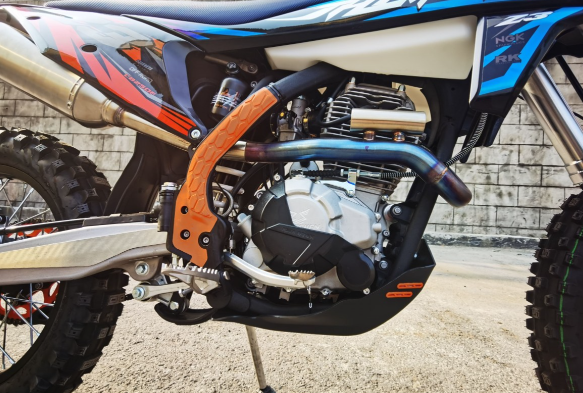 Мотоцикл JHLMOTO JHL Z3 CB250 (172FMM-3A) в Энгельсе