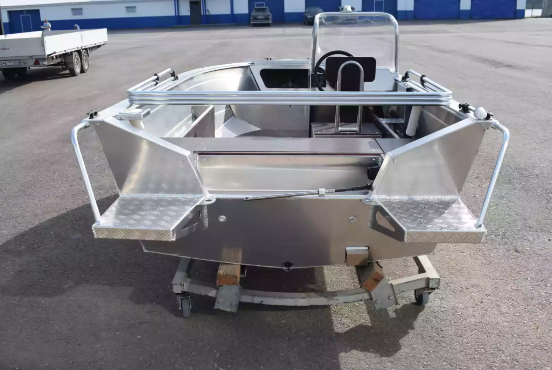 Алюминиевая лодка Неман-400 С в Энгельсе