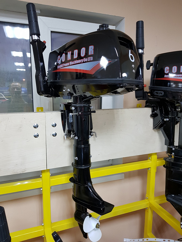 Лодочный мотор Condor T6HS без бака 12 л. в Энгельсе