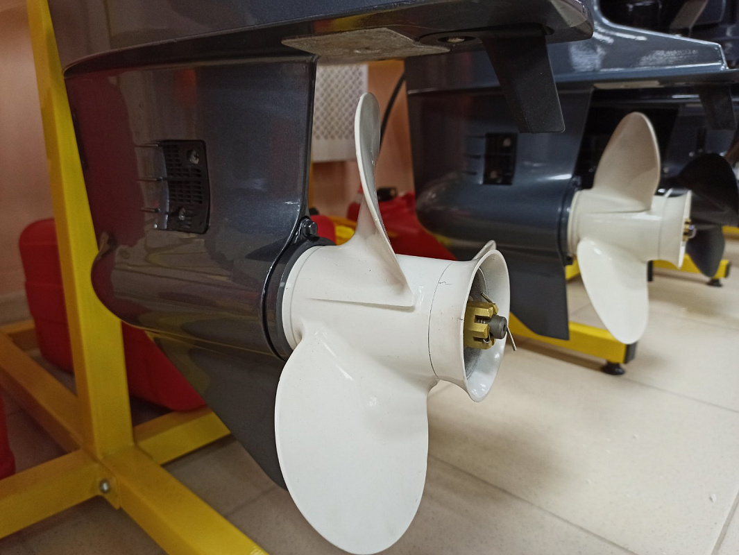 Лодочный мотор BREEZE T30S (2х тактный) в Энгельсе