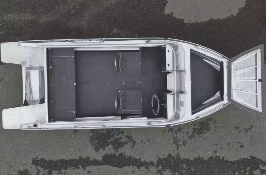 Алюминиевая лодка  Neman-400 PRO в Энгельсе