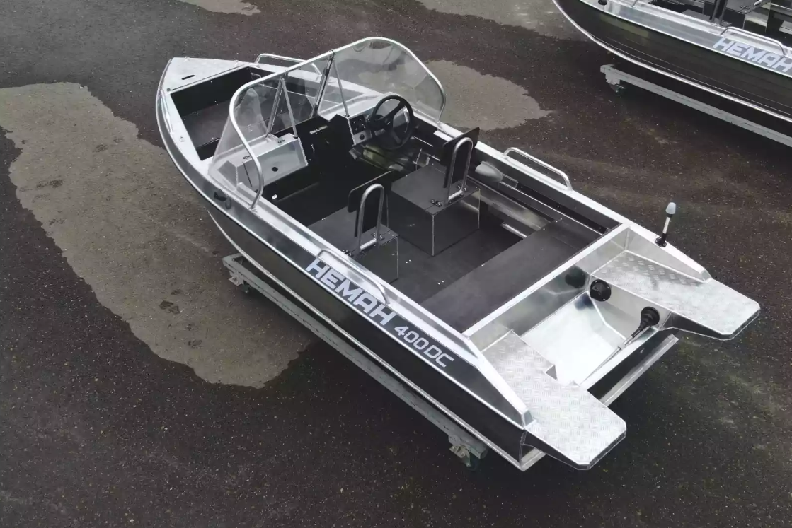 Алюминиевая лодка  Neman-400 DC в Энгельсе