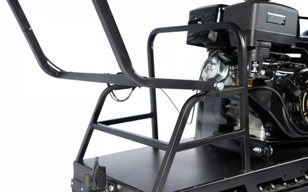 Мотобуксировщик БУРЛАК-M2 LFS 9 л.с. (передний привод, склизы) в Энгельсе