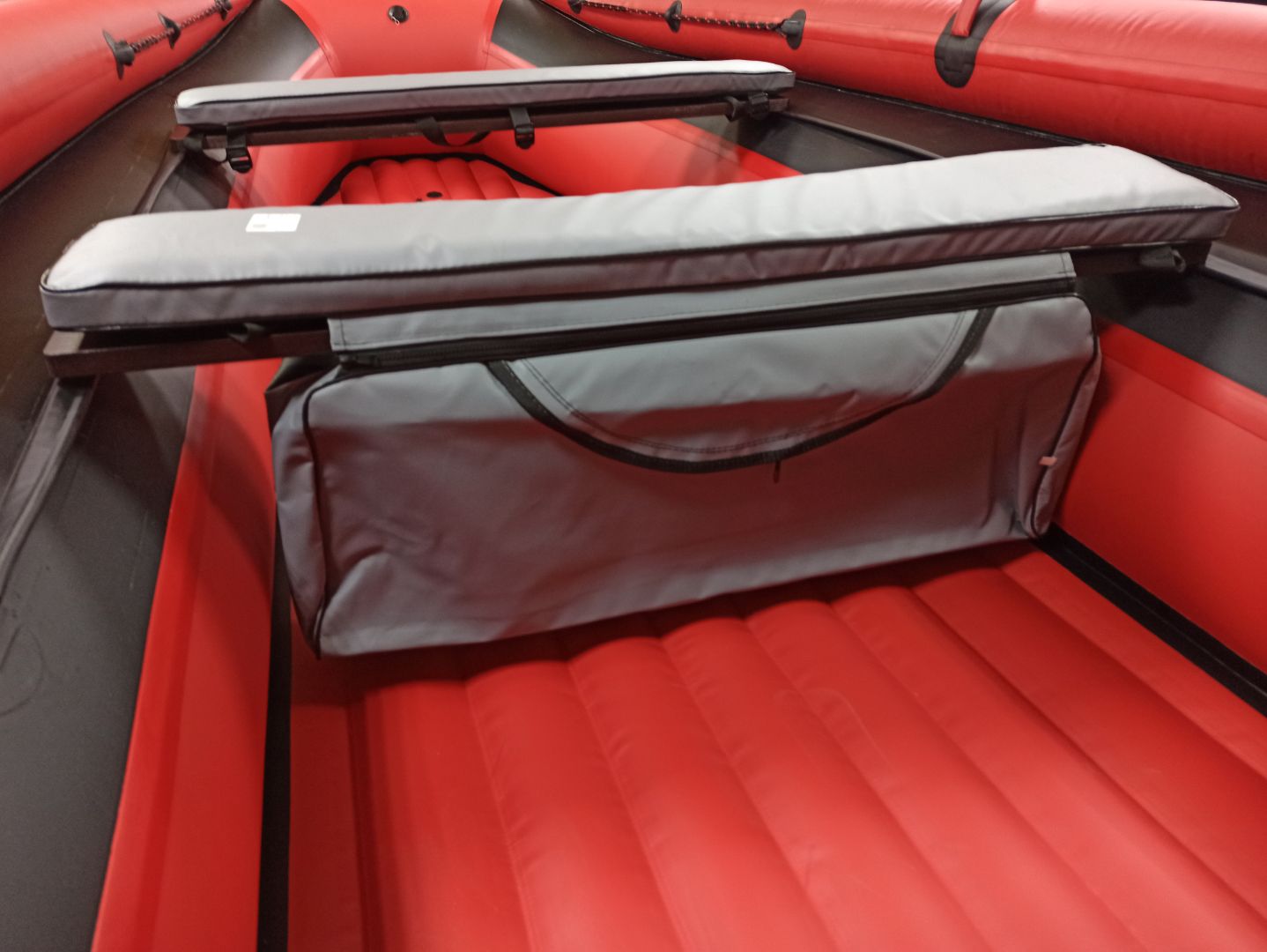 КОМПЛЕКТ МЯГКИХ НАКЛАДОК С СУМКОЙ ДЛЯ ЛОДОК 110Х20 СЕРЫЙ в Энгельсе