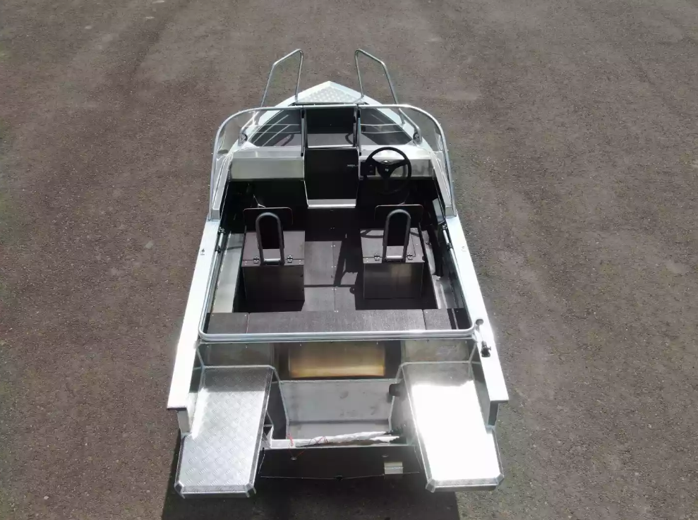 Алюминиевая лодка  Неман-400 DCM NEW в Энгельсе