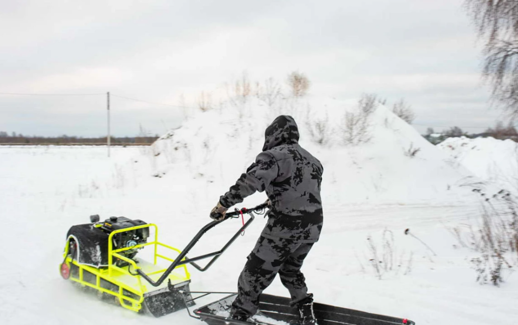Мотобуксировщик Бурлак ХОЗЯИН-1 (капот ткань) в Энгельсе