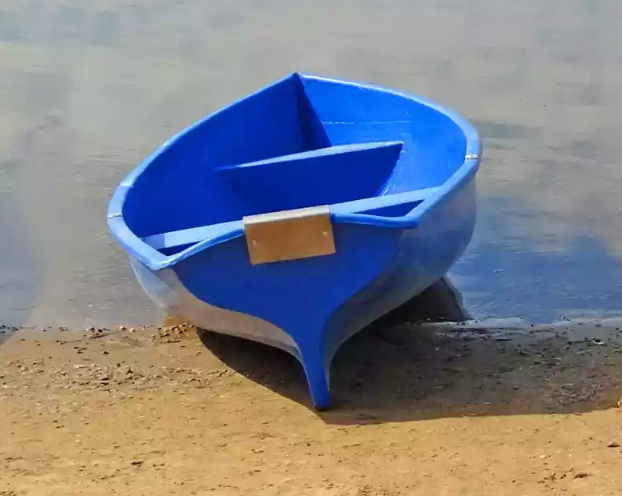 Стеклопластиковая лодка Омуль в Энгельсе