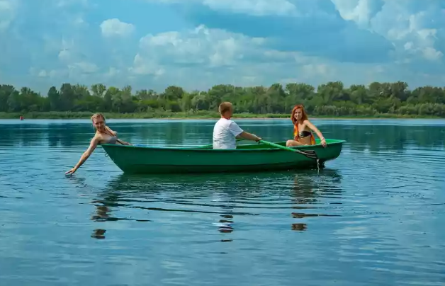 Стеклопластиковая Лодка Голавль в Энгельсе