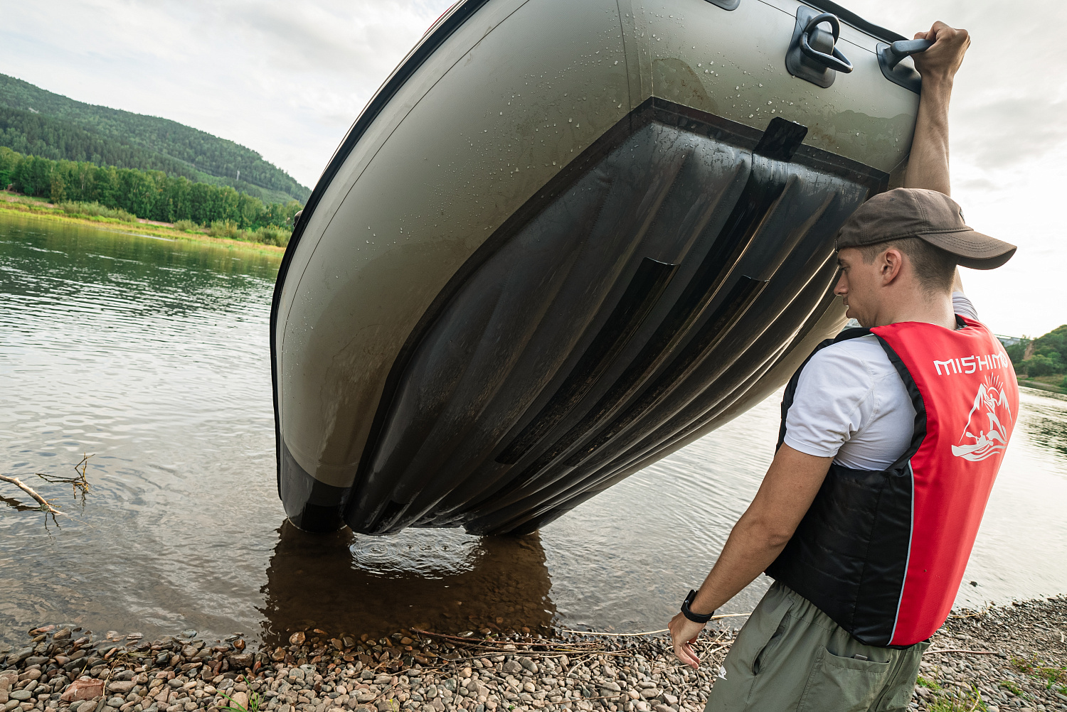 Лодка MISHIMO RIVER JET 390 под водомет в Энгельсе