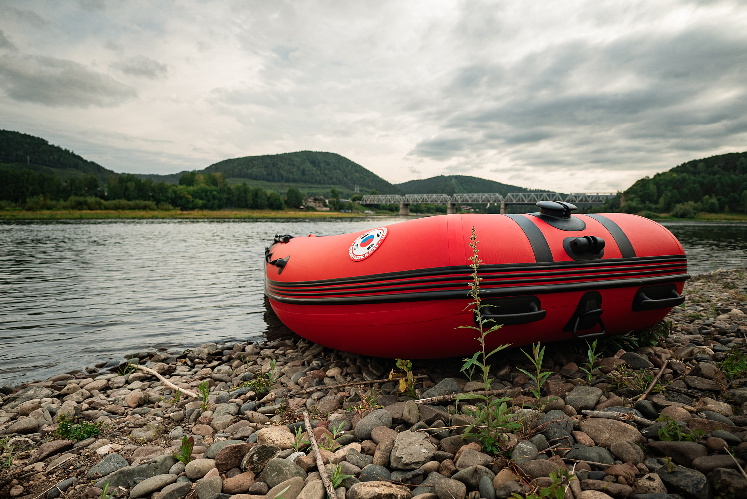 Лодка MISHIMO RIVER JET 400 под водомет в Энгельсе