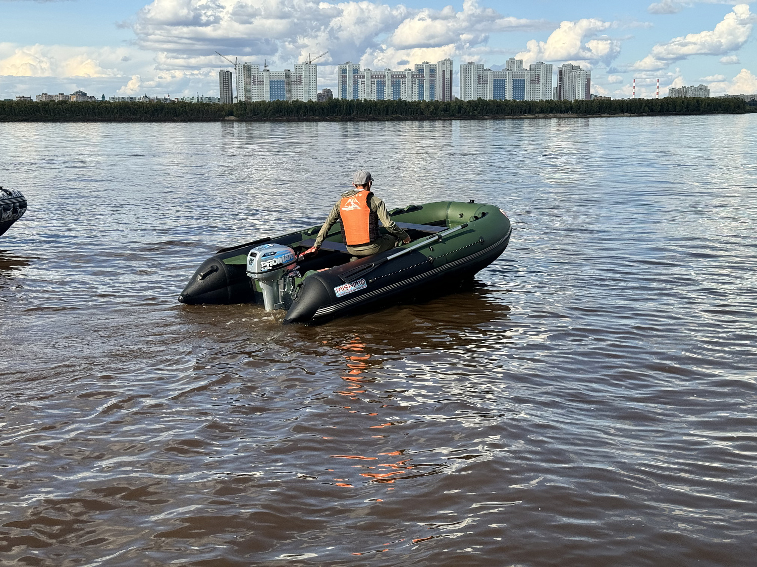 Лодка MISHIMO BIG FLOOR 380 в Энгельсе