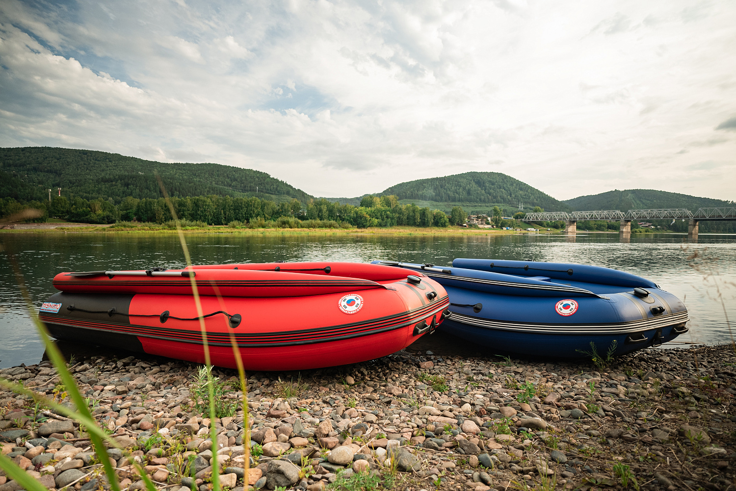 Лодка MISHIMO RIVER FJET PRO 410  под водомет в Энгельсе