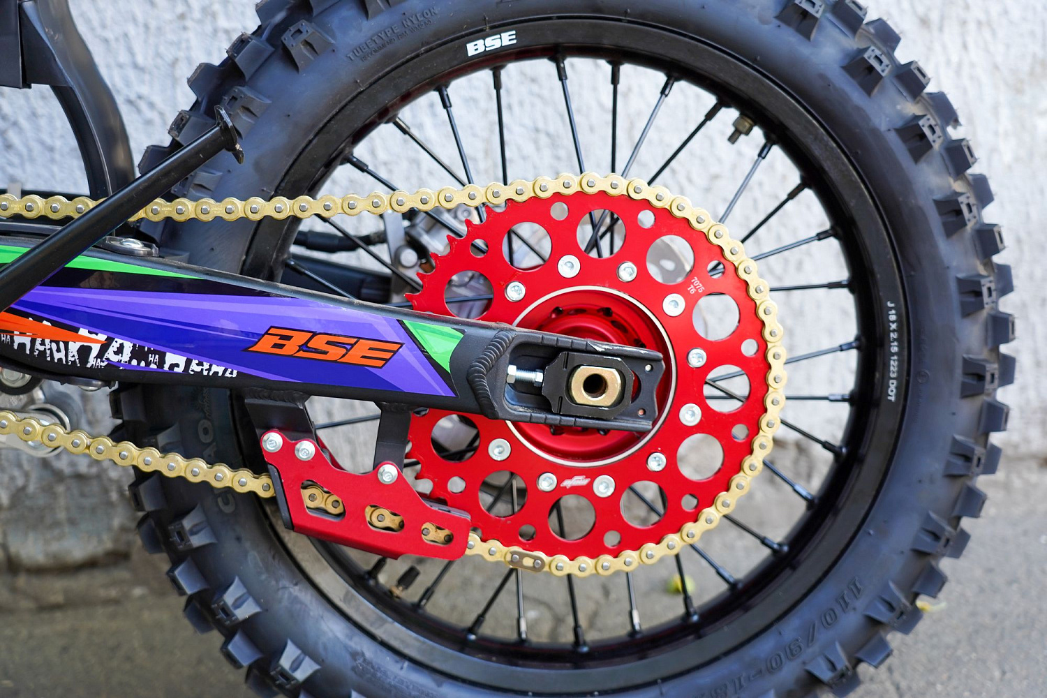 Эндуро / кроссовый мотоцикл BSE T7 Joker (ZS174-5А) Sport в Энгельсе