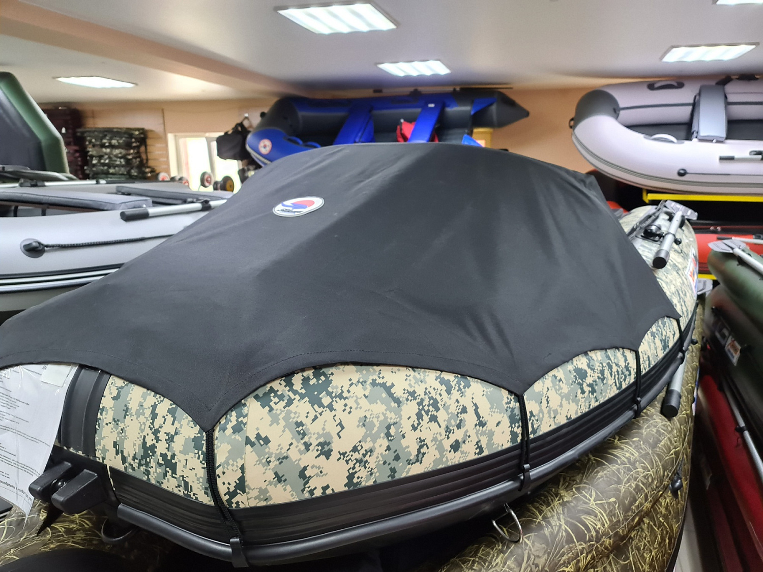 КОМПЛЕКТ НОСОВОГО ТЕНТА К ЛОДКЕ SMARINE AIR MAX 380 ЧЕРНЫЙ в Энгельсе